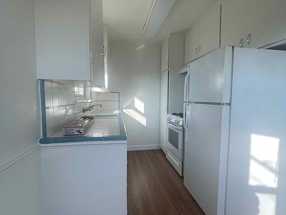 3rd image of 1825 S Monterey St APT C