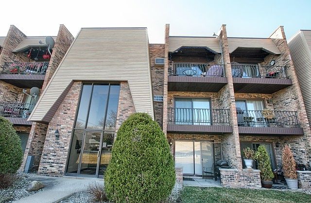 1st image of 7310 Blackstone Ave APT 14