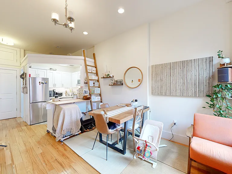 143 W 74th St #3B — Photo 4