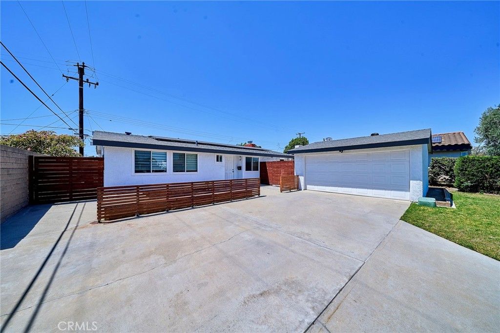 14839 Gandesa Rd, La Mirada, CA - View 2