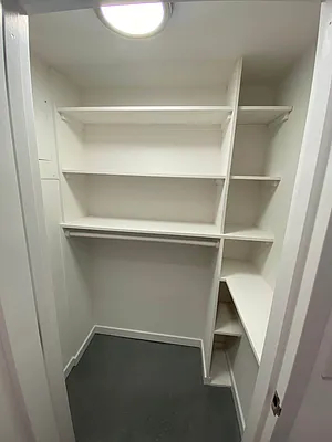 Rented by TNG Nassimi Realty | media 25