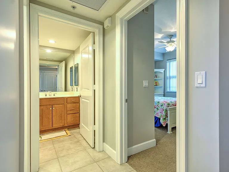 10099 Nelle Ave #205 — Photo 15
