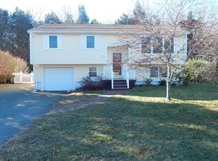 29 Marshview Dr, Marshfield, MA 02050