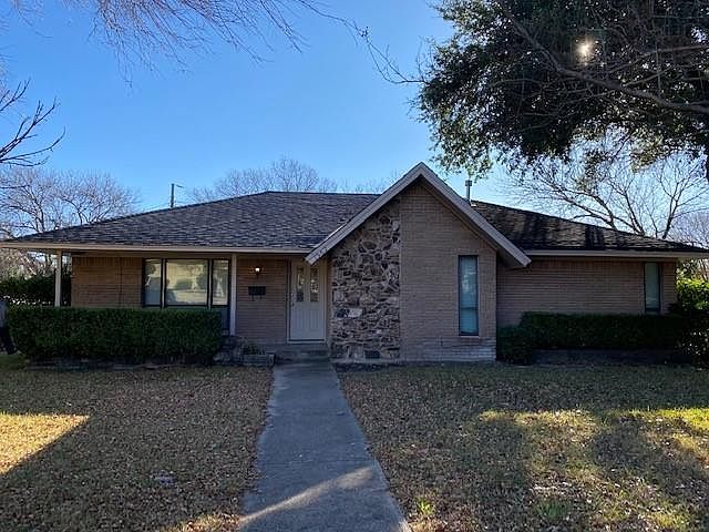 1st image of 1562 Drury Pl
