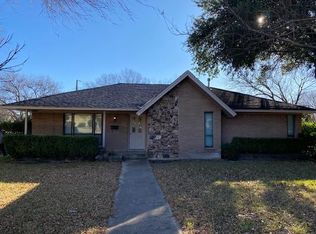 1562 Drury Pl, Dallas, TX 75232