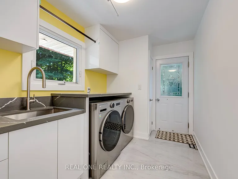 814 Calder Rd — Photo 17