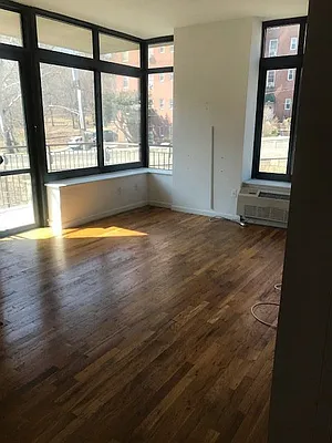 Rented by 3210 Riverdale Holdings LLC | media 19