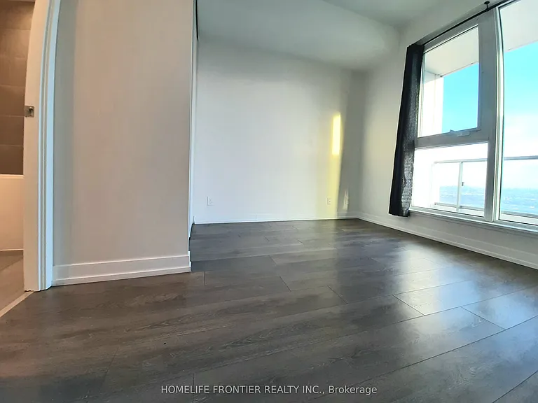 898 Portage Pkwy #5906 — Photo 10