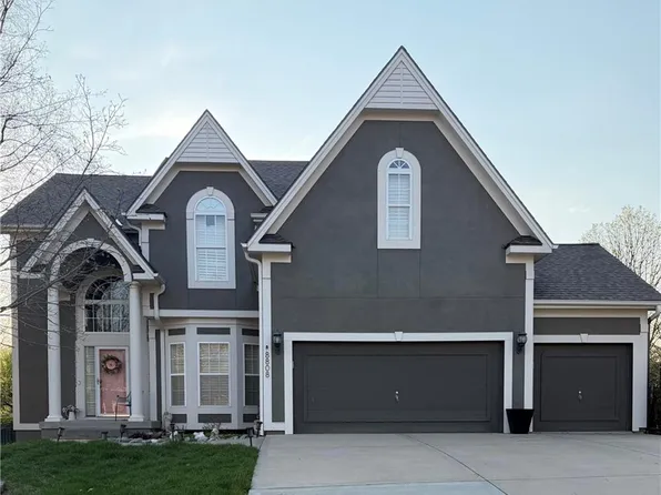 8808 N Oxford Ave, Kansas City, MO 64157