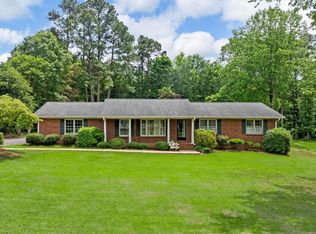 221 N Hill Dr, Boiling Springs, SC 29316