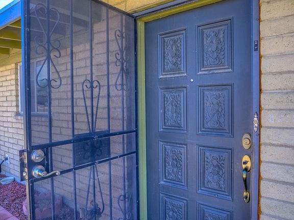 5th image of 3553 W Eastham Ln