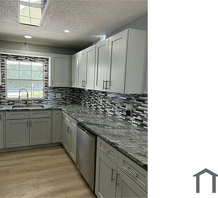 3rd image of 7020 Fort King Rd