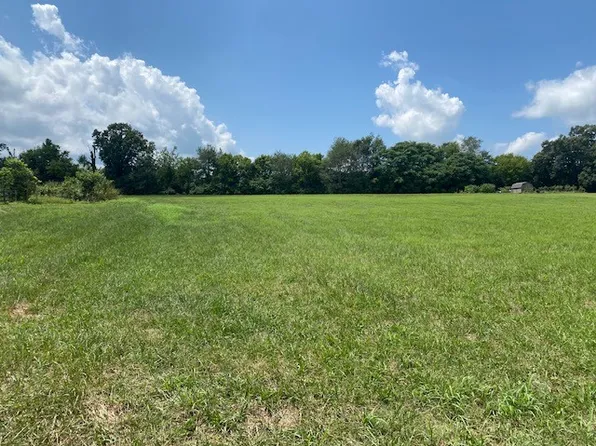 176 Old Quick Rd, Fayetteville, TN 37334