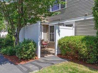 1 Maple Ridge Dr UNIT 101, Merrimack, NH 03054
