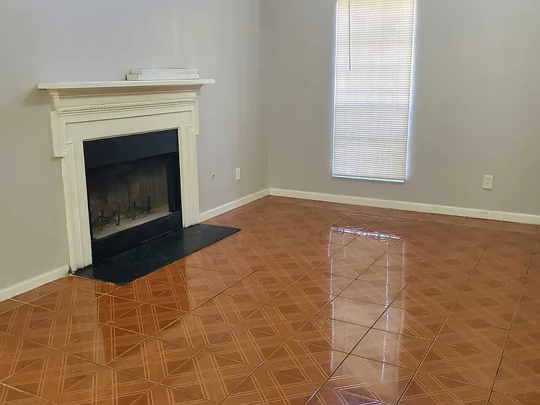 3904 Conley Downs Ln — Photo 20