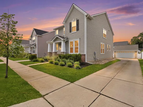 420 College St, Ferndale, MI 48220