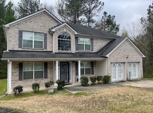 2203 Boulder Forest Dr, Ellenwood, GA 30294
