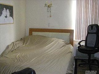 4th image of 8337 Saint James Ave APT 2R