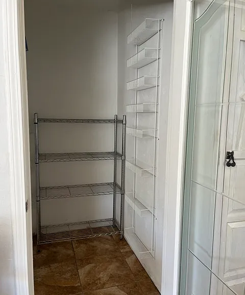 238 N Prince Dr — Photo 8