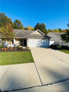7555 Willow Woods Dr #28B, North Olmsted, OH, 44070