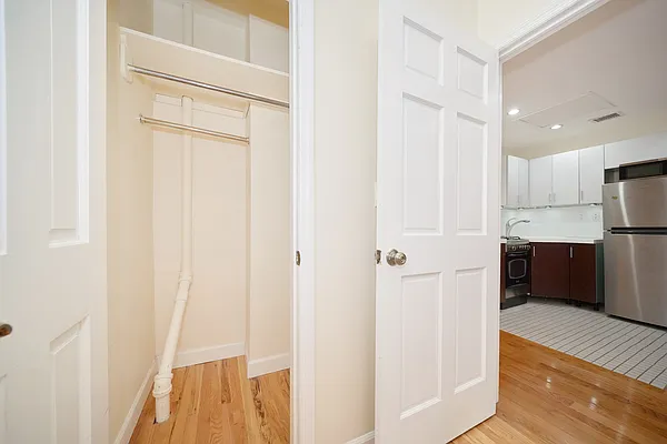 Rented by Living New York | media 7