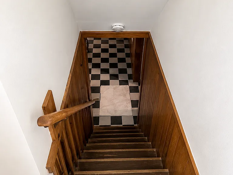 1201 Duenke Dr — Photo 9