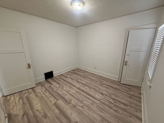 4th image of 3600 N Port Washington Ave #838D74672