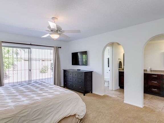 4th image of 4327 E Lupine Ave