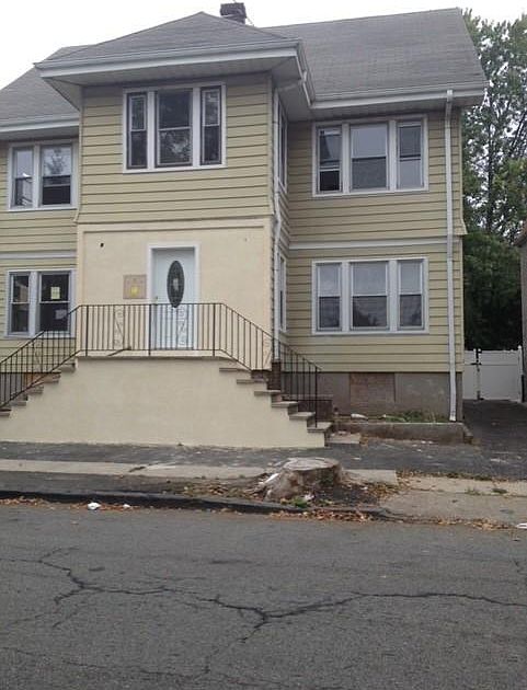 1st image of 95 Bedford St APT 1