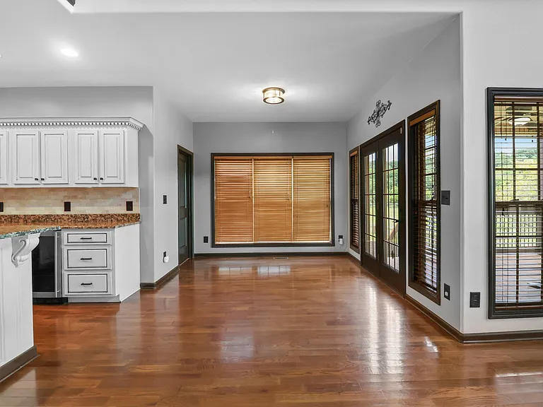 869 E Accipiter Cir — Photo 14