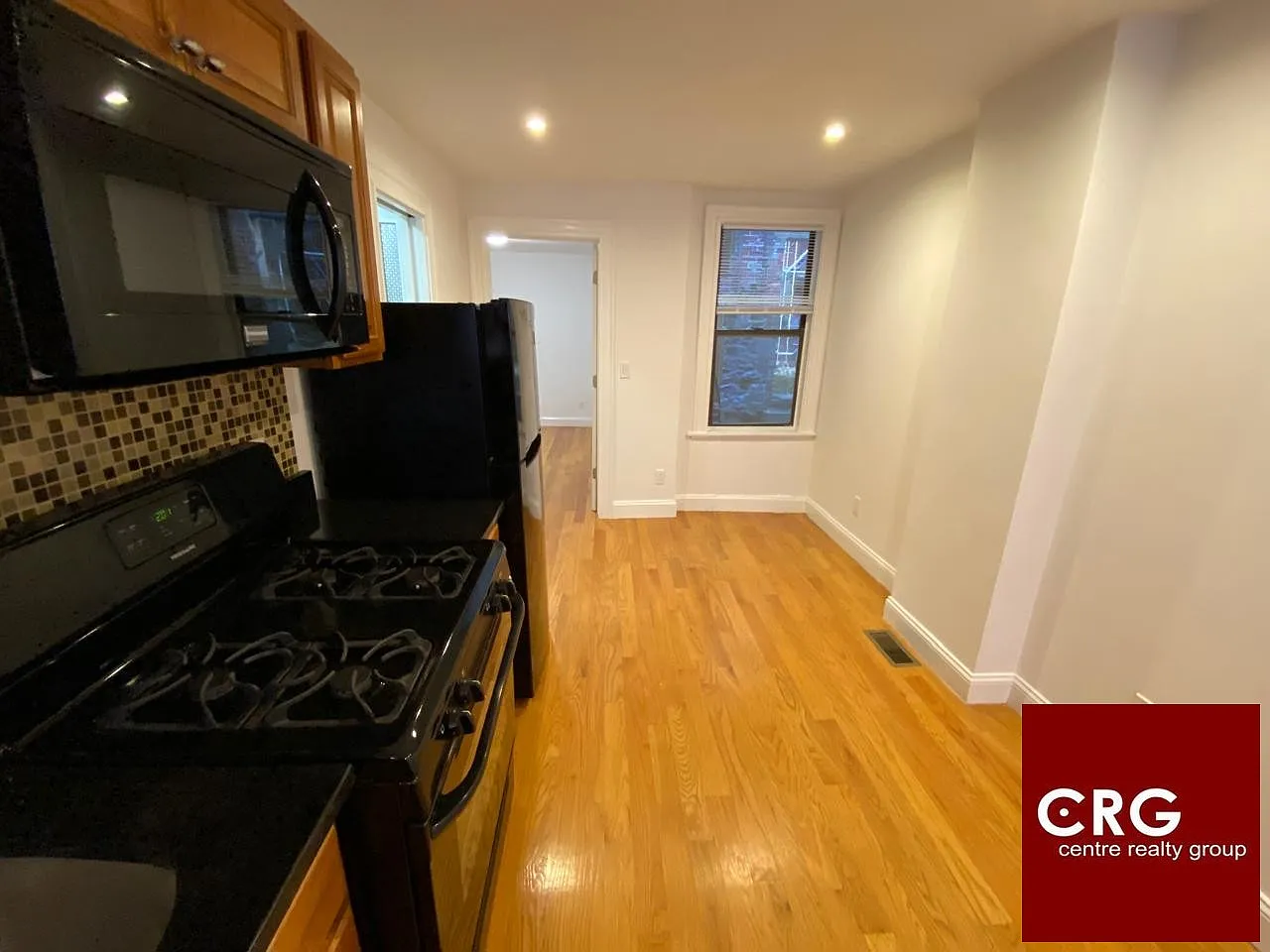61 Joy St — Photo 4
