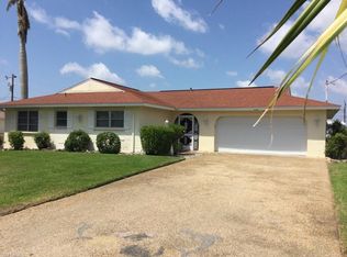 511 SE 33rd St, Cape Coral, FL 33904