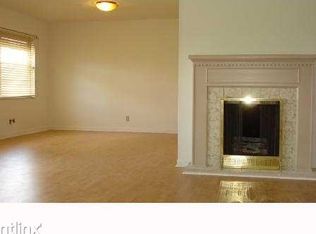 1945 Coquina Way, Coral Springs, FL 33071