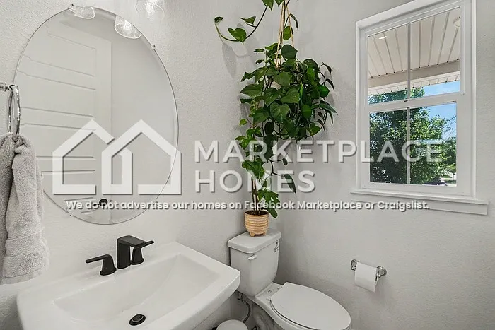 4247 Riverwalk Cir — Photo 13