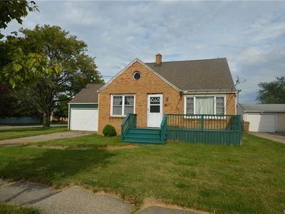 99 Wilshire Rd, Cheektowaga, NY, 14225