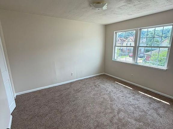 2nd image of 331-337 4th Ave