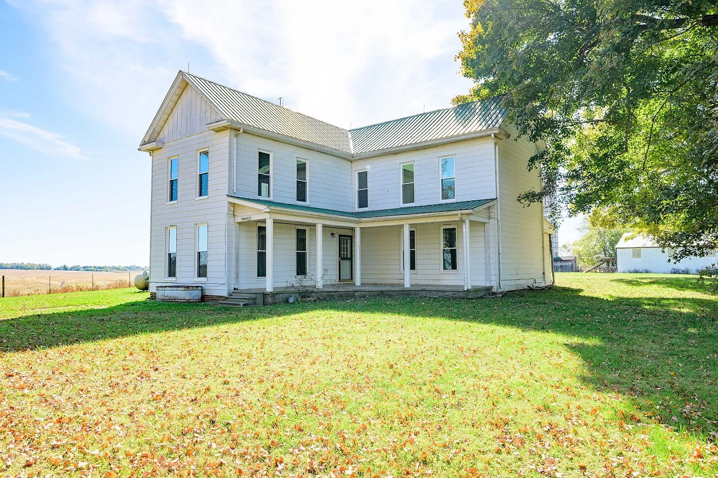 4 bed, 2600 sqft, $1,500 — Photo 1