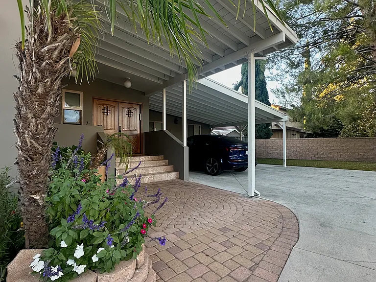 5433 Royer Ave — Photo 40