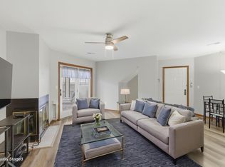 202 Park De Ville Pl, Columbia, MO 65203