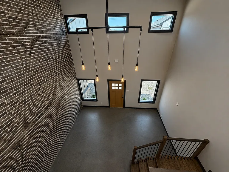 215 E Avenue K #B — Photo 22