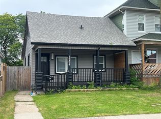 1354 McKay Ave, Windsor, ON N9B 2B2
