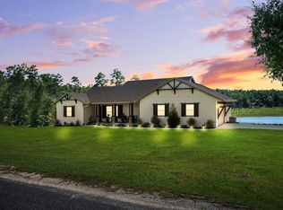 5080 Pine Ridge Dr, Chipley, FL 32428