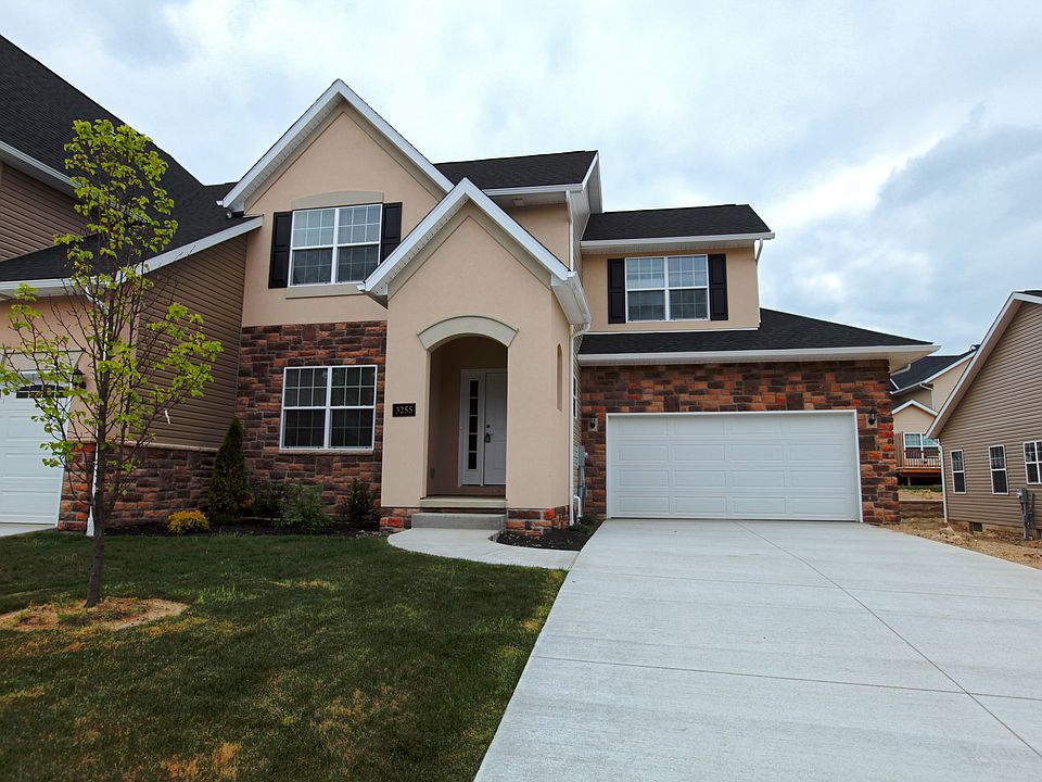 1st image of 33 Nestico Dr