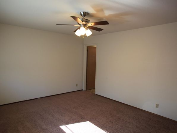 22284 Montgomery St #C