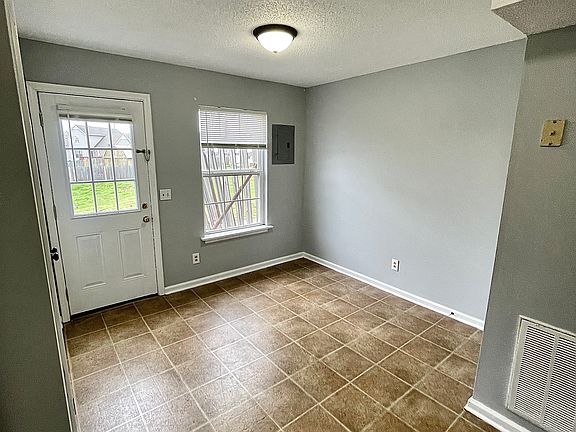 2nd image of 330 Audrea Ln APT 3
