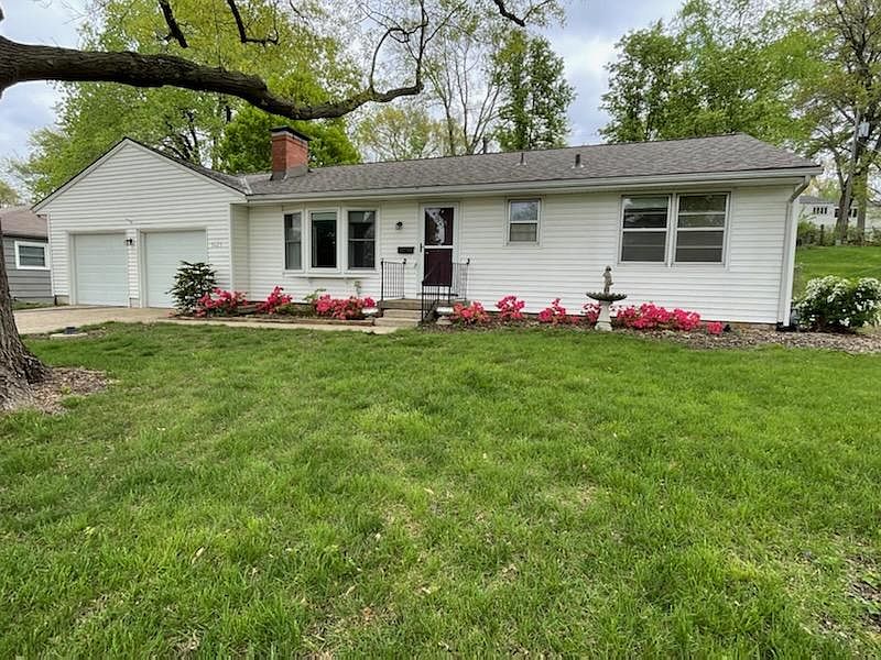 5025 W 60th Ter, Mission, KS 66205 | Zillow