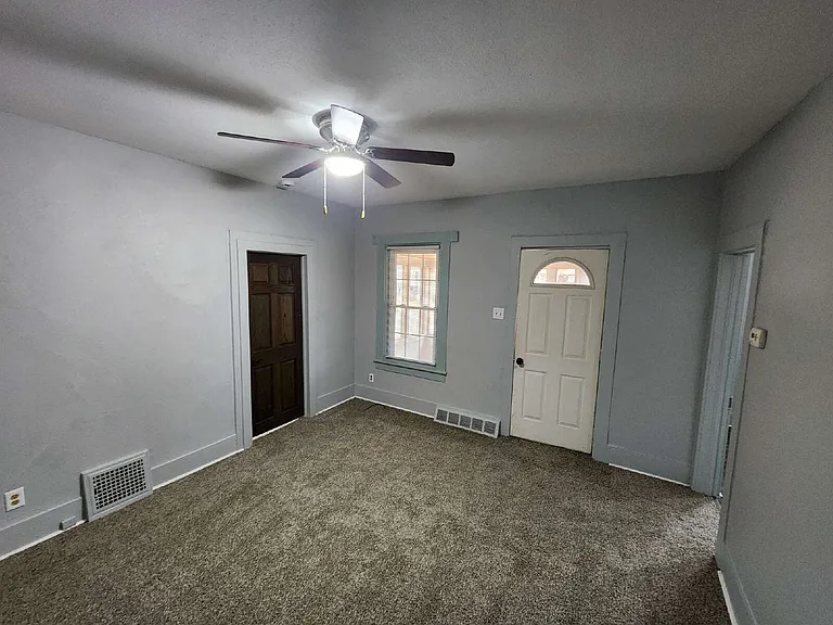 53 Olcott St — Photo 13