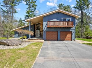 5 Fair Oaks Ct N, Smithfield, RI 02828