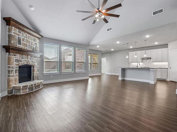 4th image of 4211 Kingston Ln