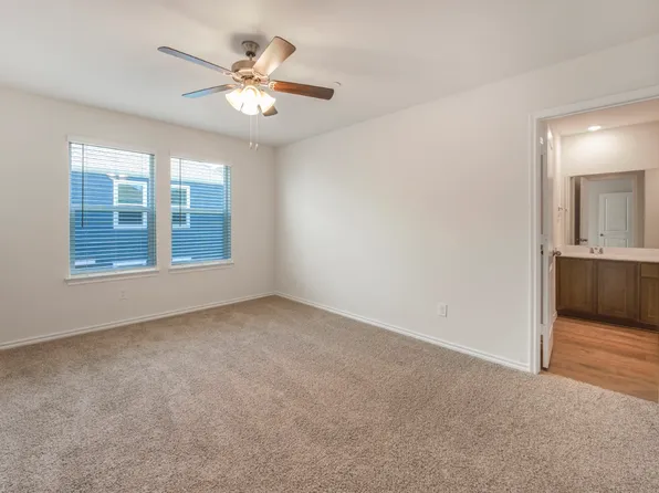 1810 Bluebonnet Ln, Farmersville, TX 75442